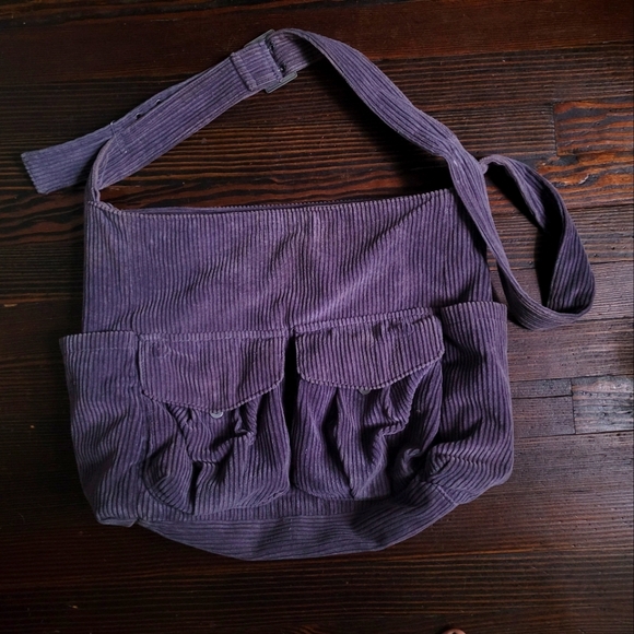 Large, smokey grey bag - Picture 1 of 8